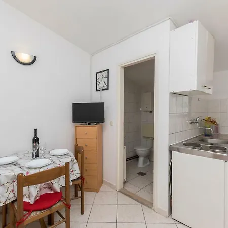 Apartments Miroslava Vodice Exterior photo