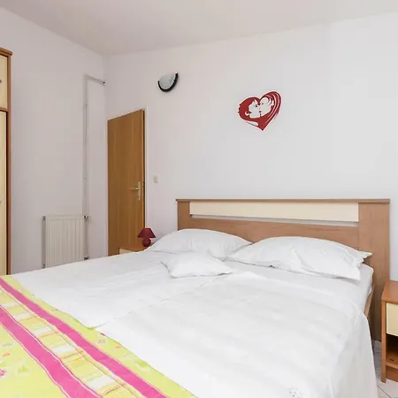 Apartments Miroslava Vodice Exterior photo